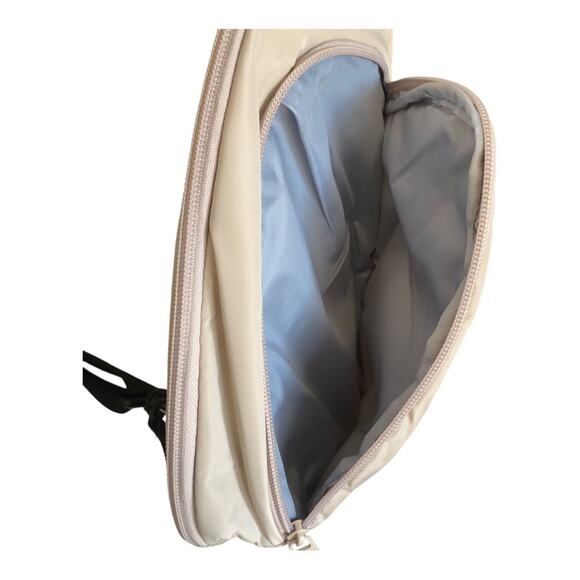 PUMA NWT Myraid Adjustable Multi Compartments Sling Bag Crossbody Fanny Pack - Picture 5 of 15